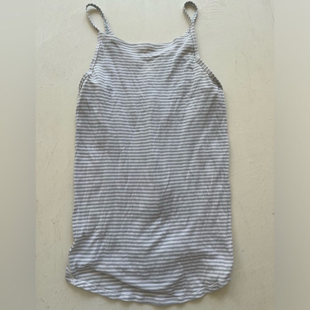 IVIVVA BY LULULEMON tank top girls size 10